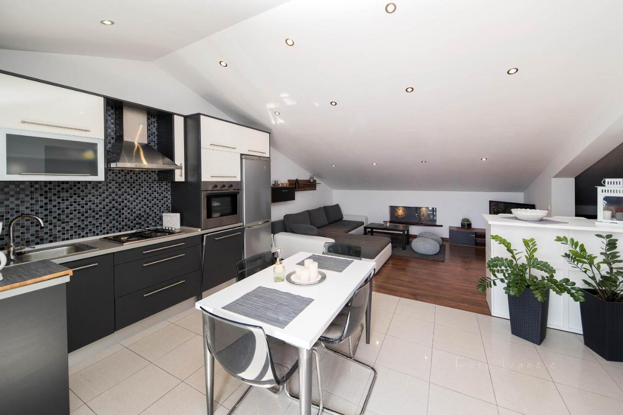Acapella Apartment ซริกเวนิซา ภายนอก รูปภาพ