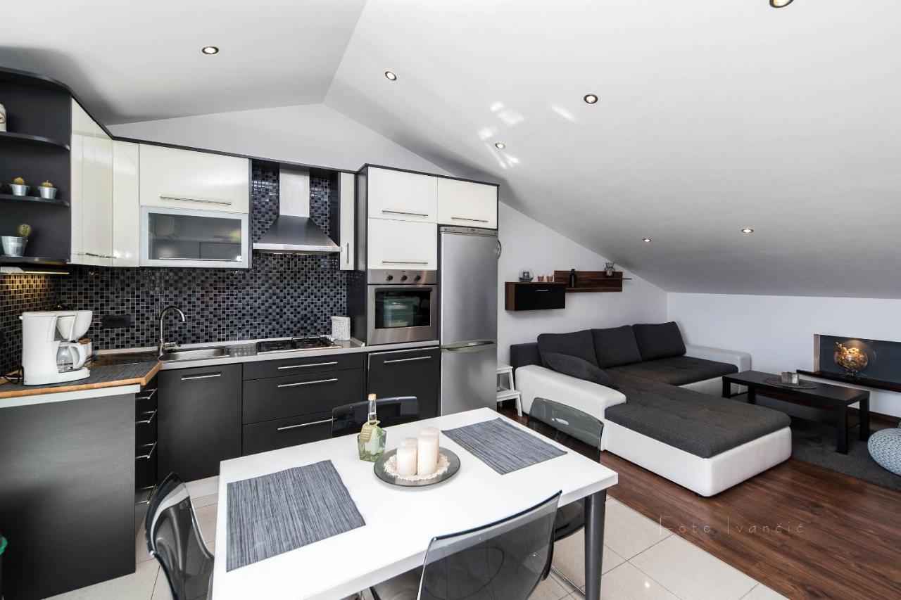 Acapella Apartment ซริกเวนิซา ภายนอก รูปภาพ